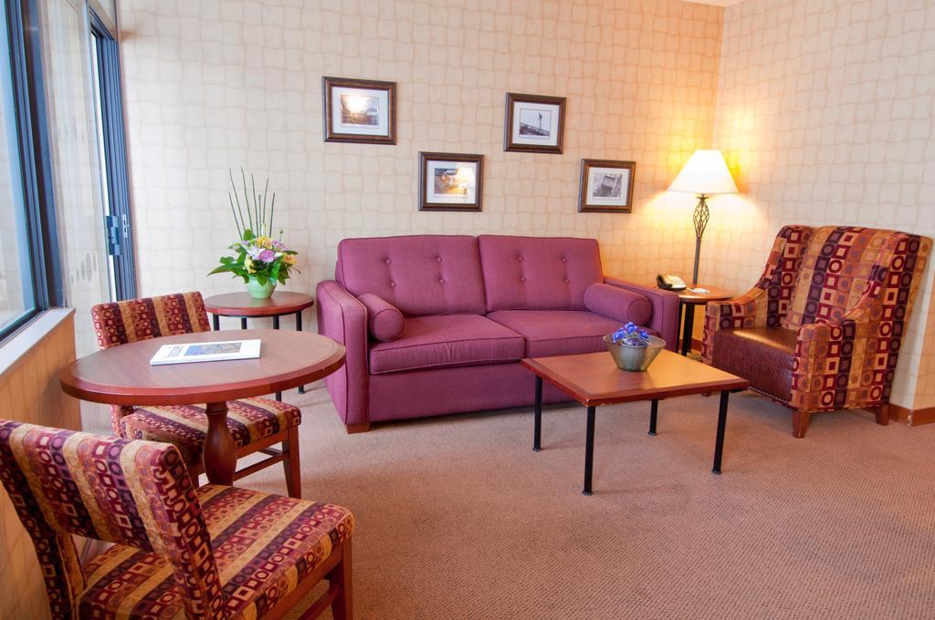 Quality Hotel Downtown-Inn At False Creek Vancouver Habitación foto